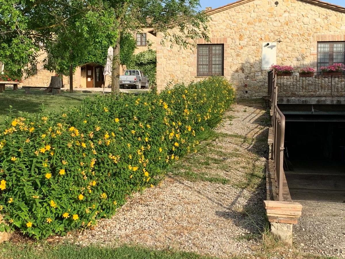 Agriturismo Podere Dell' Olmo Amelia Exterior photo